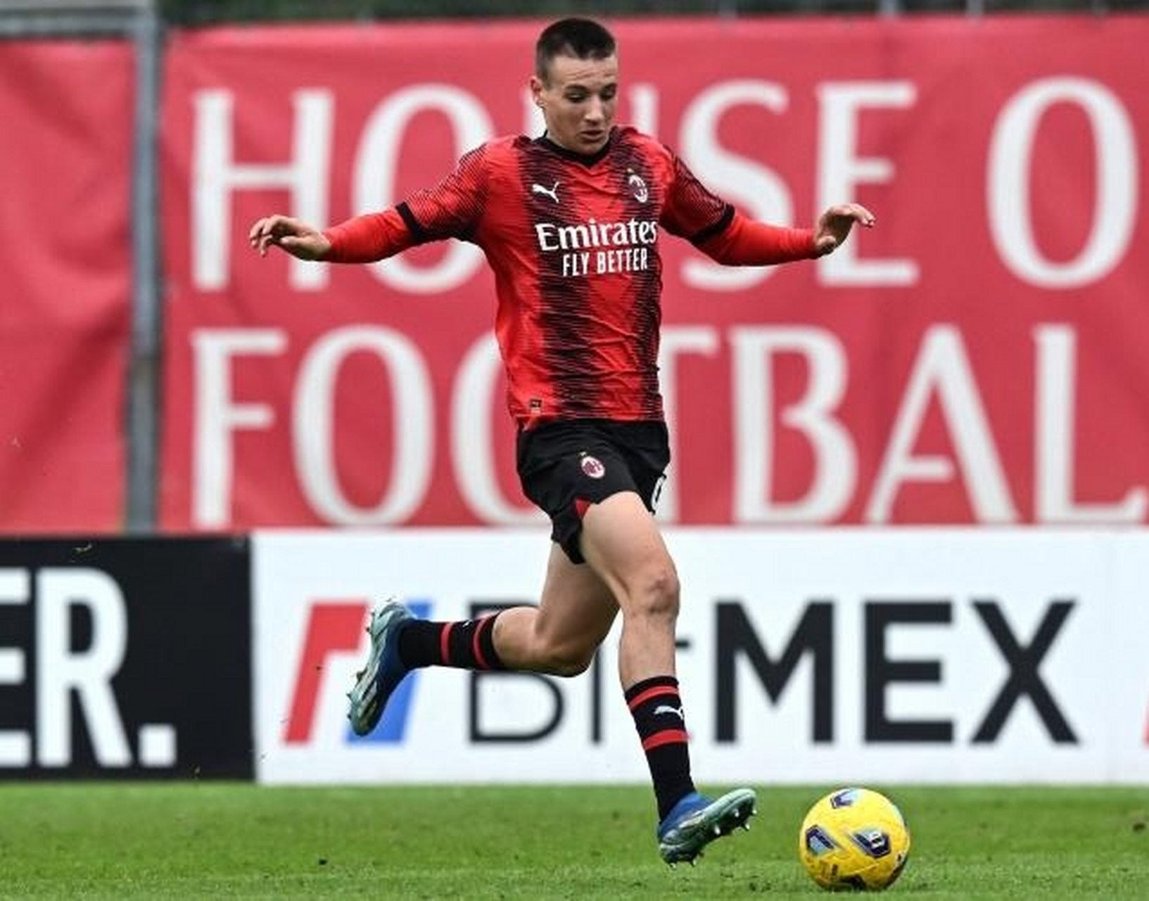 佛罗伦萨创造历史,迅速逼近前四的简单介绍 佛罗伦萨创造历史,迅速逼近前四的简单介绍