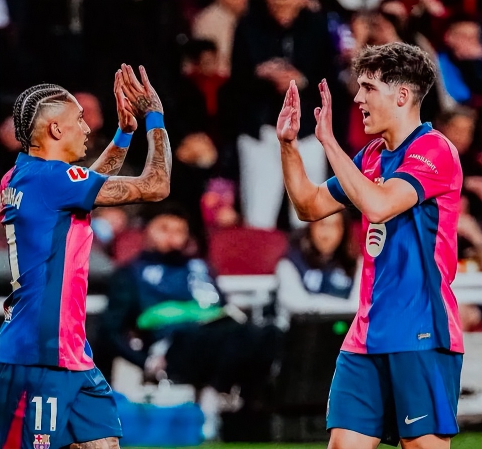 切尔西大胜弗赖堡,莱万破门庆祝的简单介绍 切尔西大胜弗赖堡,莱万破门庆祝的简单介绍