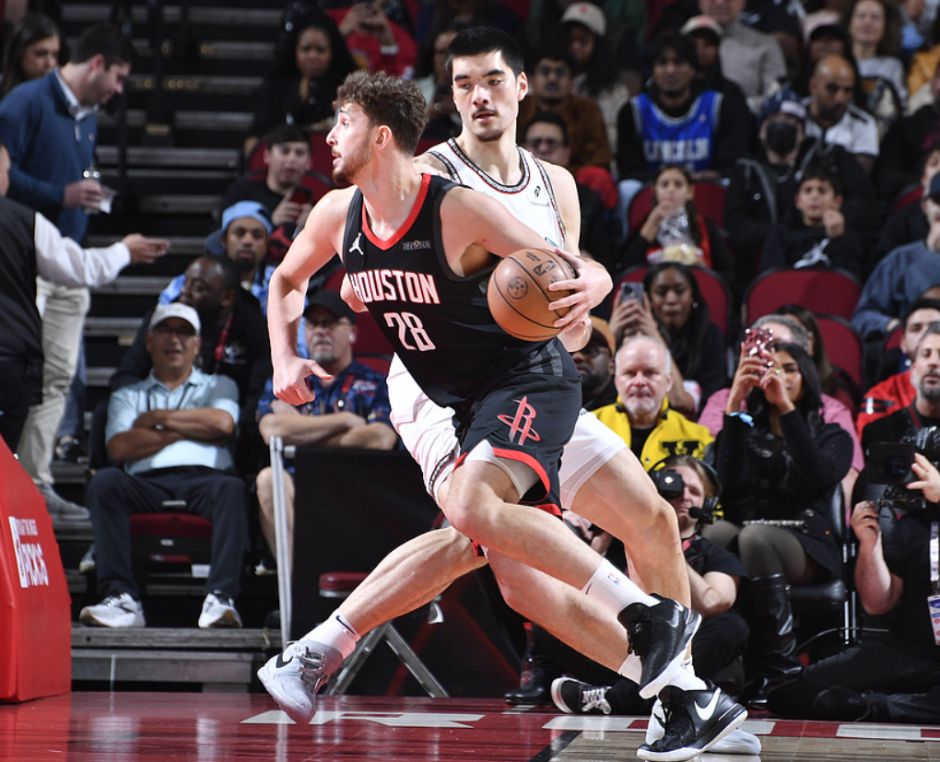 杏彩体育入口-关于灰熊前锋单场20+10，助球队轻松战胜对手的信息