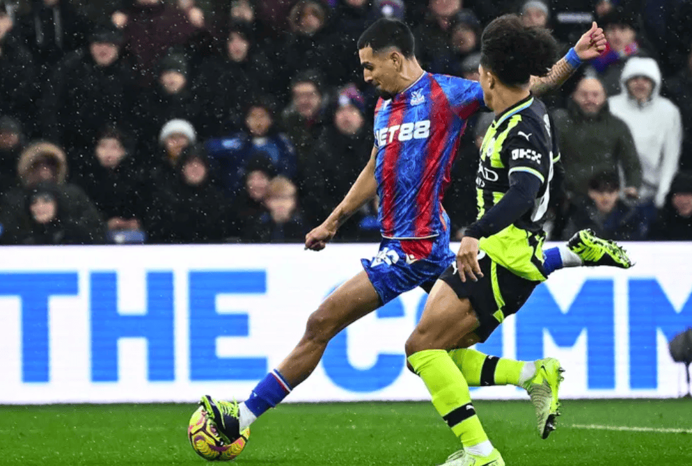 关于曼城客场逆转,成功逼平对手的信息 关于曼城客场逆转,成功逼平对手的信息